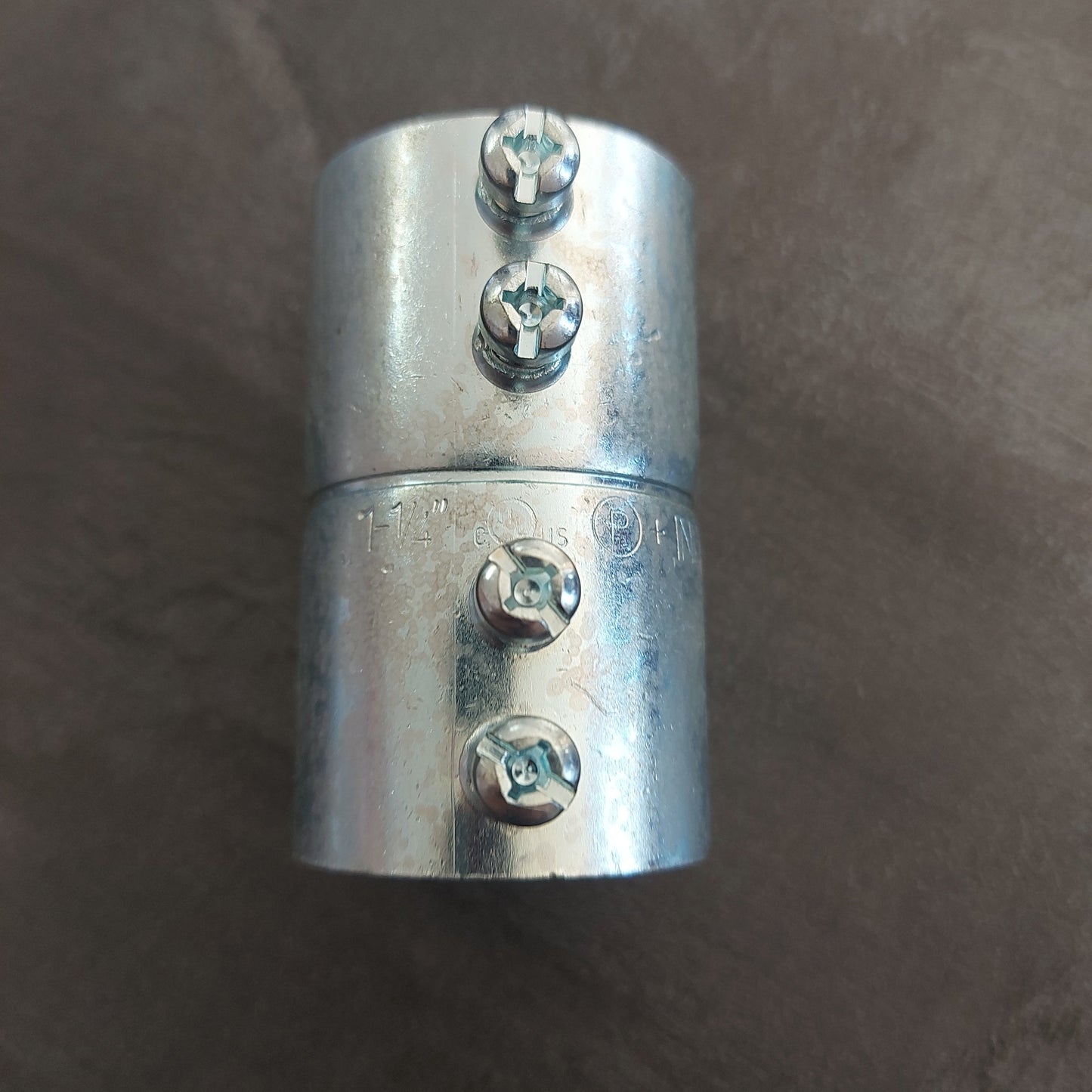 UNION EMT 1-1/2"