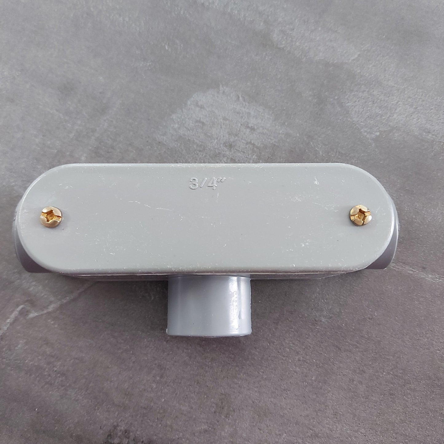 CONDULETO TIPO T 1-1/2" PVC